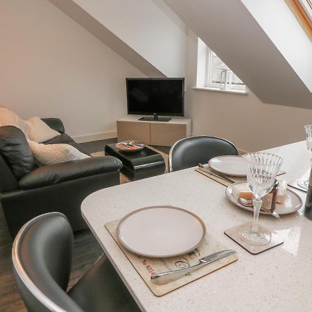 5 Old Laundry Mews Apartment Ингълтън Екстериор снимка