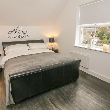 5 Old Laundry Mews Apartment Ингълтън Екстериор снимка